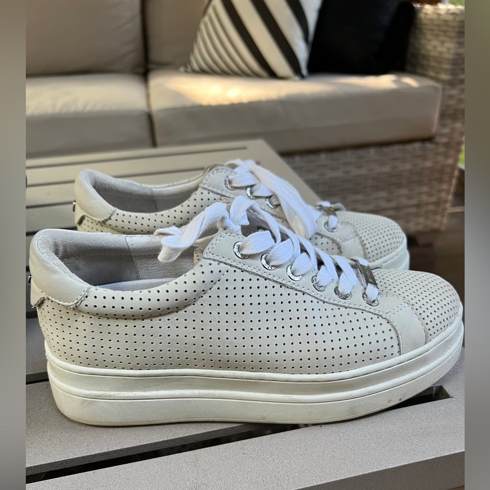 JSlides sneakers